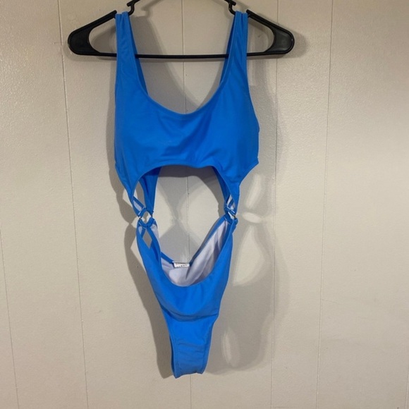 Sovoyontee Women's Sexy One Piece Swimsuit Cheeky NWOT size M - Picture 5 of 9